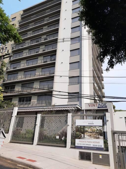Vintage Master - Praca Encol Apartment ปอร์โตอัลเลเกร ภายนอก รูปภาพ